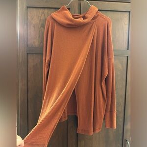 Open back Free People sweater, light weight